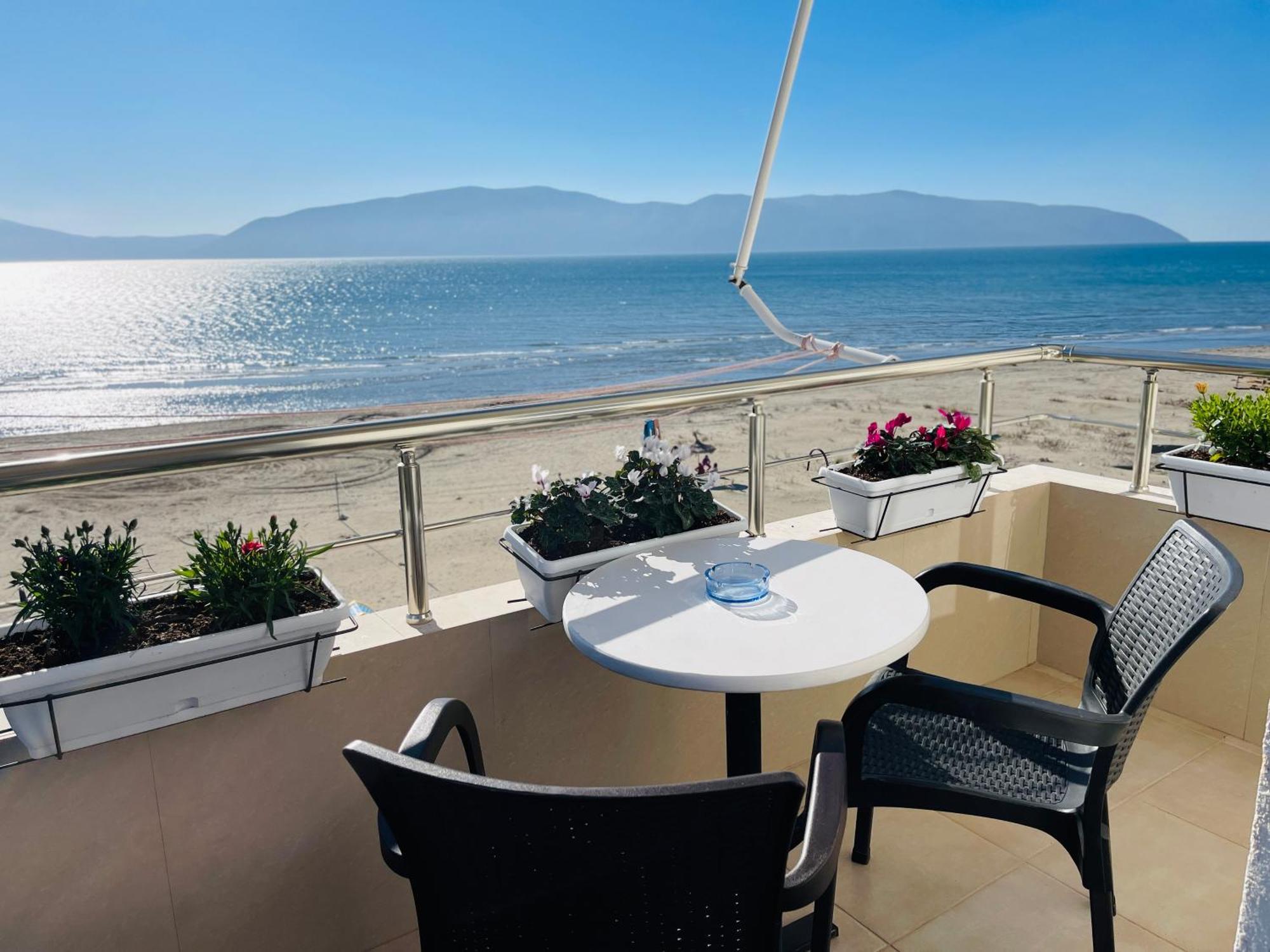 Seaview Apartments Rental Vlorë Exterior foto